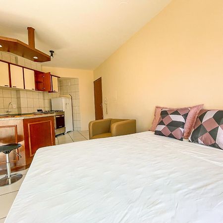 Studio No Centro: Piscina, Academia E Garagem N209 Florianopolis Bagian luar foto